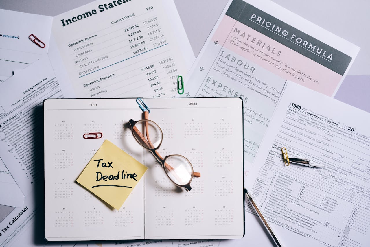 Year-End Tax Preparation for Small and Medium-Sized Businesses (SMBs)